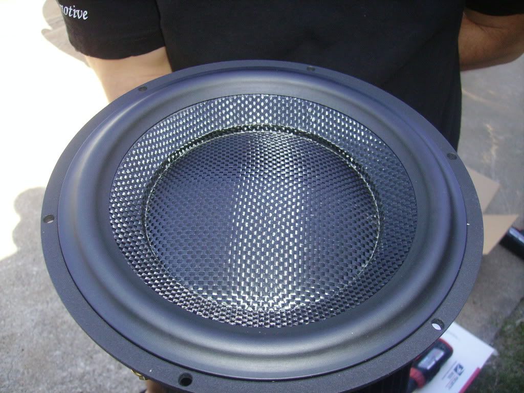 MOREL ULTIMO 8" (2 ohm) Car Stereo Forum