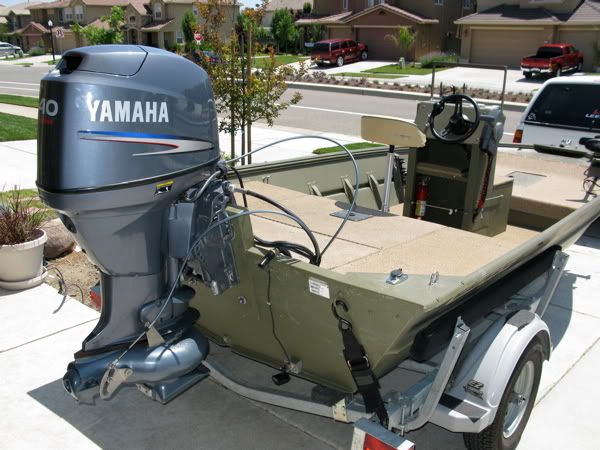  1652VT Jon Boat w/ Yamaha 4 stroke (60hp prop and 40hp jet units