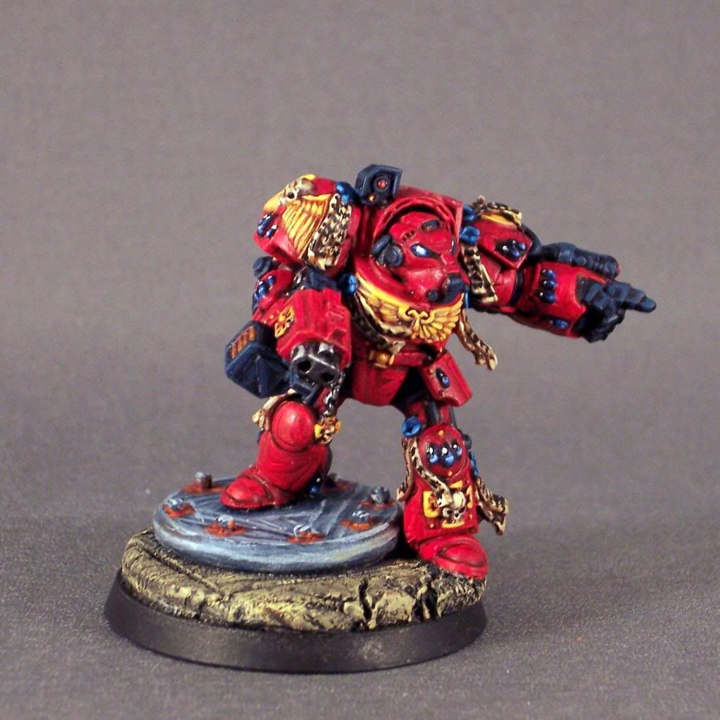 http://i252.photobucket.com/albums/hh19/Mordheimer/Space%20Hulk/SpaceMarineTerminatorBrotherNoctis0.jpg