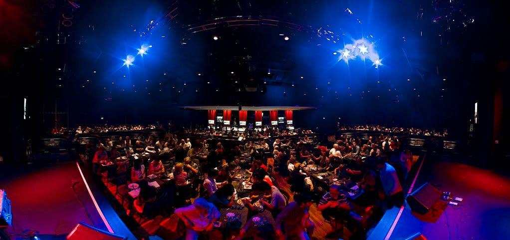 IMAGE: http://i252.photobucket.com/albums/hh2/Coppatop85/Showcase180raw.jpg