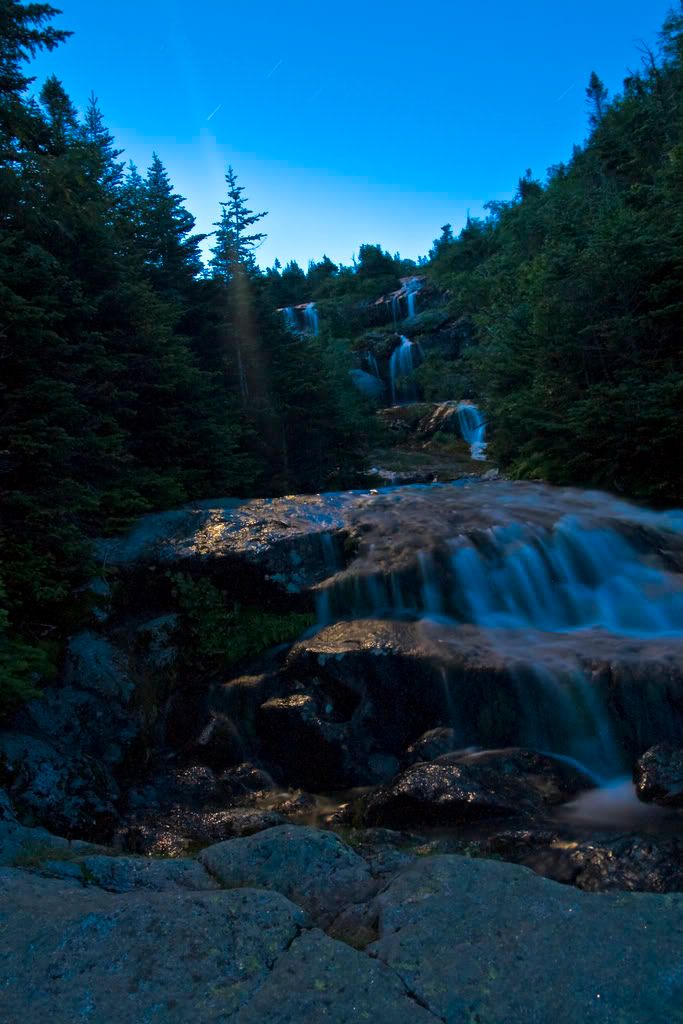 IMAGE: http://i252.photobucket.com/albums/hh2/Coppatop85/riverorig.jpg