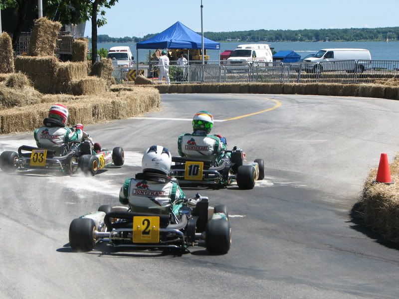 IMAGE: http://i252.photobucket.com/albums/hh26/Daniel2000/Karting%20crash/IMG_5582.jpg