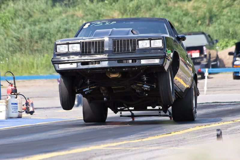 IMAGE: http://i252.photobucket.com/albums/hh26/Daniel2000/cars/_MG_1673.jpg