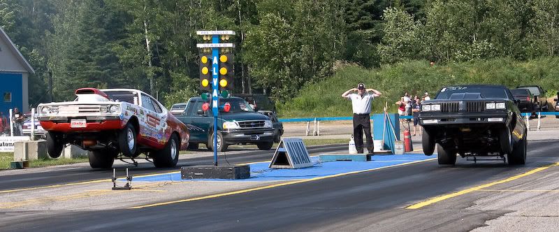 IMAGE: http://i252.photobucket.com/albums/hh26/Daniel2000/cars/_MG_1734.jpg