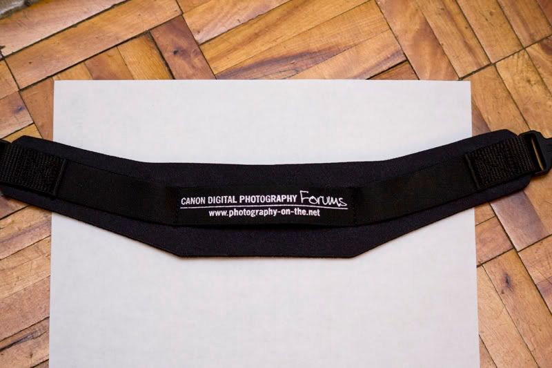 IMAGE: http://i252.photobucket.com/albums/hh26/Daniel2000/macros/_MG_1918.jpg