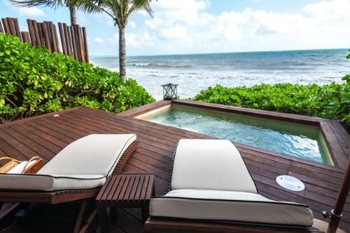 Ocean view villa in the Riviera Maya