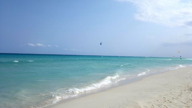 Playacar beach kite surfing