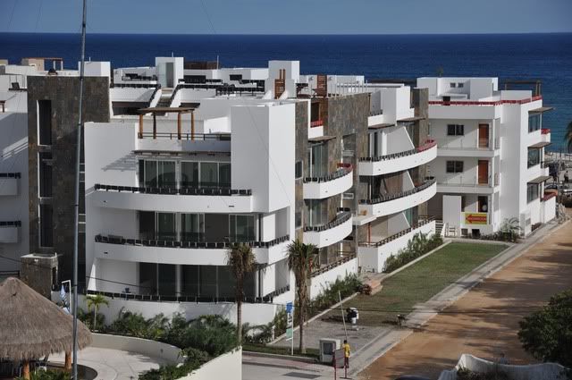 Casa del Mar Condominiums in Playa del Carmen