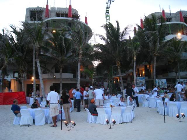 El Taj Playa del Carmen Real Estate