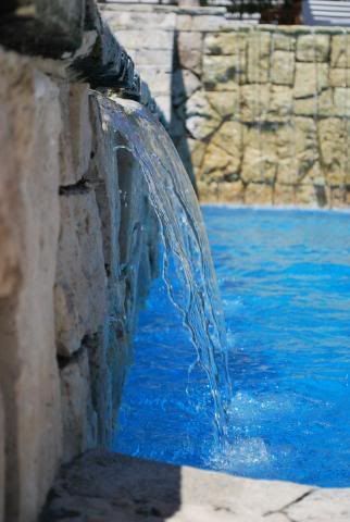 Isla Mujeres Travel Information