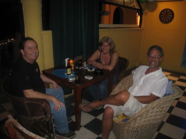 Mom's Bar in Playa del Carmen Mom's Bar in Playa del Carmen