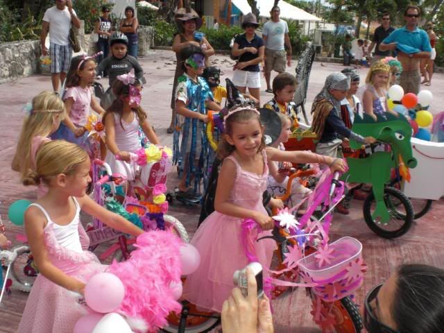 Bike Carnaval in Playa del Carmen Bike Carnaval in Playa del Carmen