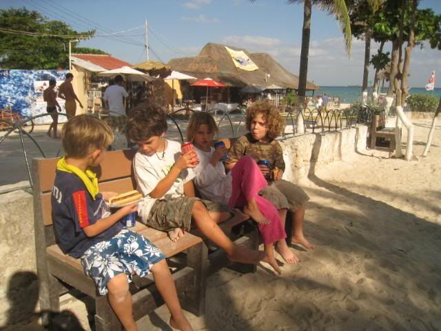 Playgrounds in Playa del Carmen Playgrounds in Playa del Carmen