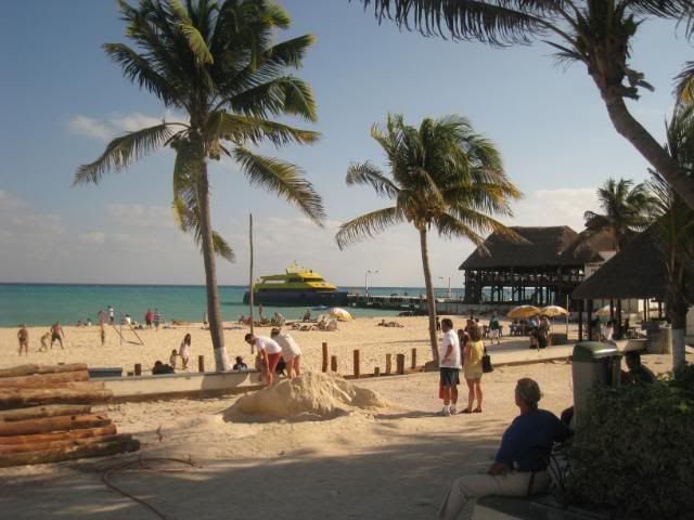 Parks in Playa del Carmen Parks in Playa del Carmen