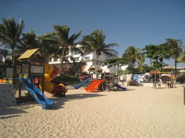 Playgrounds in Playa del Carmen Playgrounds in Playa del Carmen