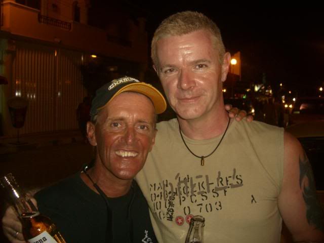 http://i252.photobucket.com/albums/hh26/MicheleinPlaya/Peep%20Meet%20at%20La%20Rana/PeepMeetatLaRanitaMarch52008001.jpg http://i252.photobucket.com/albums/hh26/MicheleinPlaya/Peep%20Meet%20at%20La%20Rana/PeepMeetatLaRanitaMarch52008001.jpg