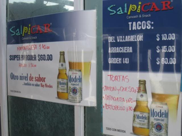 Carwash in Playa del Carmen Carwash in Playa del Carmen