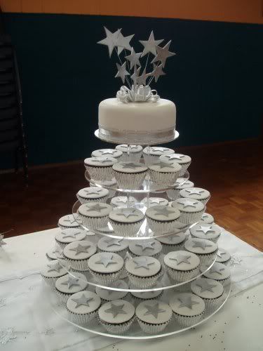 silver star cupcakes wedding cake