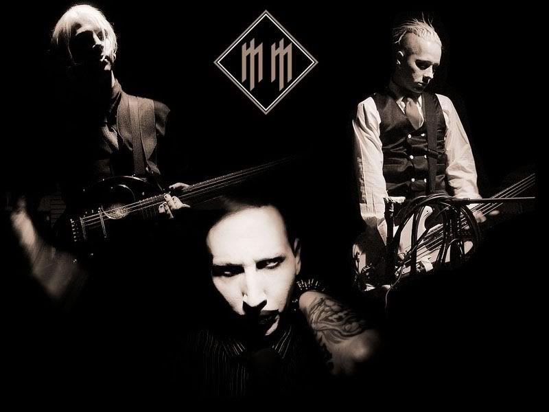 838_nymphemarilyn_manson_03.jpg