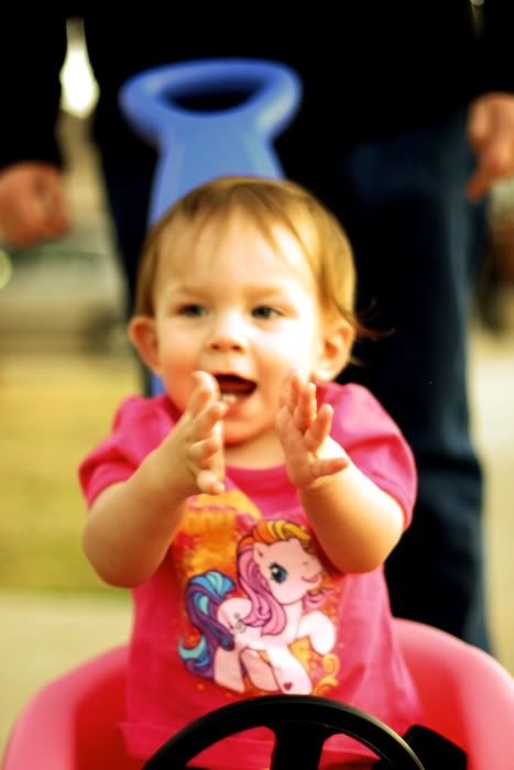 IMAGE: http://i252.photobucket.com/albums/hh29/aschen_engel3/Picture046.jpg