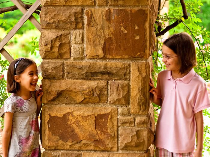 IMAGE: http://i252.photobucket.com/albums/hh29/aschen_engel3/The%20Belew%20Shoot/IMG_1299.jpg