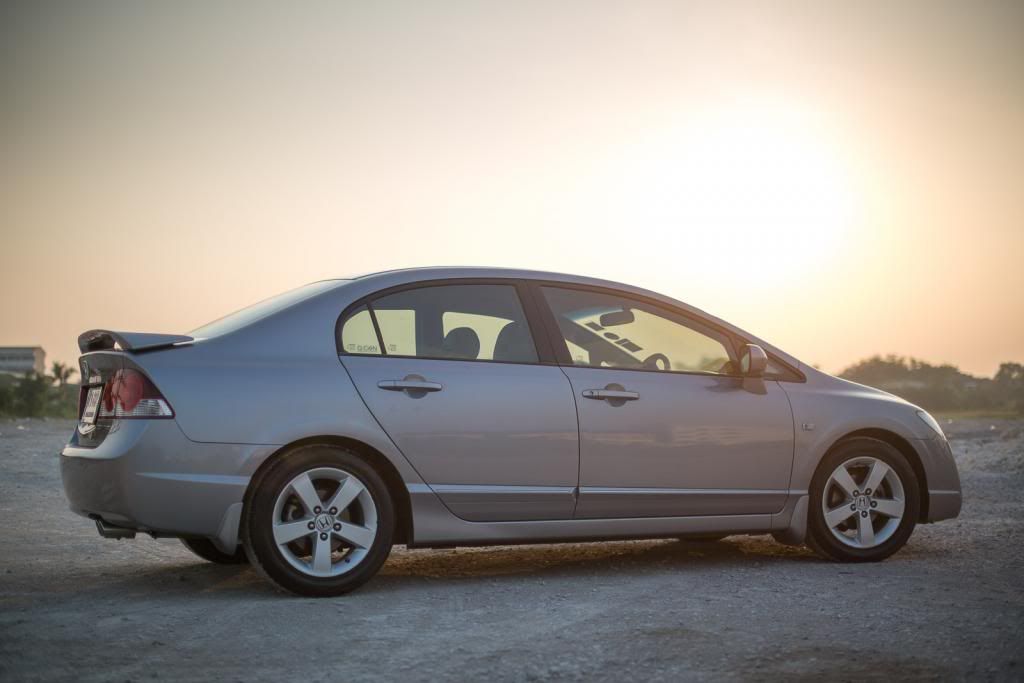----->ขาย Honda Civic 1.8E AT(AS)VTEC สีเทา ปี 2007 ลดราคาแล้วว!!<-----