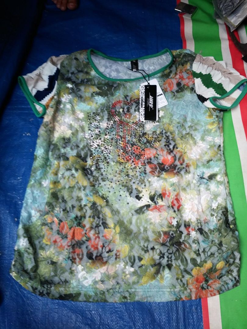 Cần thanh lý lô áo HồngKong (~2000 cái) giá sỉ TPHCM Q8 có hình thật - 24