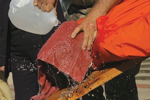 waterboarding-demo-uc-berkeley-111507-by-john-han.jpg